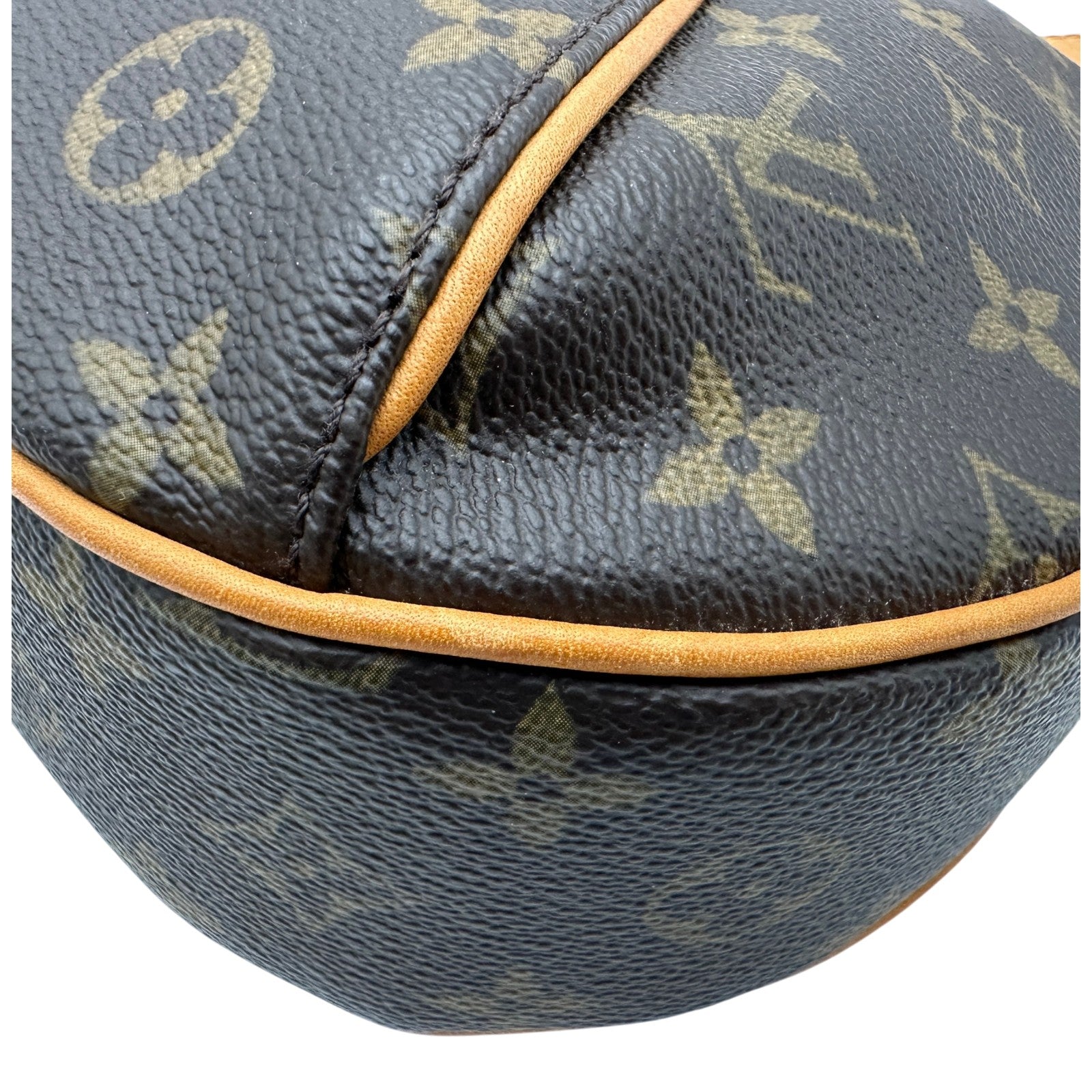 LOUIS VUITTON 　テムズGM　モノグラム ショルダーバッグ ルイ・ヴィトン LOUIS VUITTON テムズGM M56383 ブラウン モノグラム