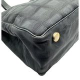 シャネル CHANEL ニュートラベルライントートMM A15991 10番台 ブラック ナイロンジャガード/レザー レディース トートバッグ