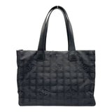 シャネル CHANEL ニュートラベルライントートMM A15991 10番台 ブラック ナイロンジャガード/レザー レディース トートバッグ