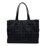 シャネル CHANEL ニュートラベルライントートMM A15991 10番台 ブラック ナイロンジャガード/レザー レディース トートバッグ