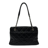 シャネル CHANEL マトラッセ チェーントートバッグ A67294 18番台 ブラック シルバー金具 キャビアスキン レディース トートバッグ