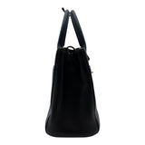 シャネル CHANEL ネオエグゼクティブトート A69930 24番台 ネイビー/ブラック シルバー金具 カーフスキン レディース ショルダーバッグ
