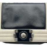 シャネル CHANEL ボーイシャネル20 15番台 ブラック/ホワイト シルバー金具 カーフスキン レディース ショルダーバッグ