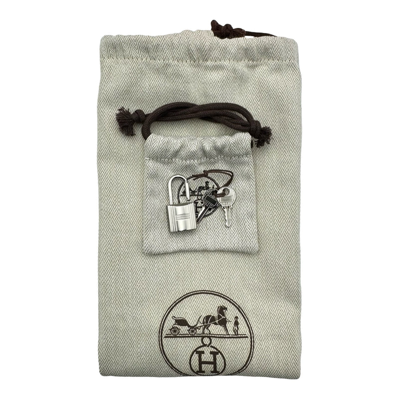 エルメス ピコタンロック PM ローズアザレ トリヨン カデナ・キー・保存袋新品 エルメス HERMES ピコタンロックPM W刻印 ローズアザレ シルバー金具