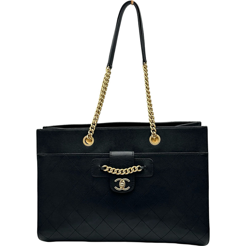 シャネル CHANEL ショッピングトートバッグ 25番台 ブラック ゴールド