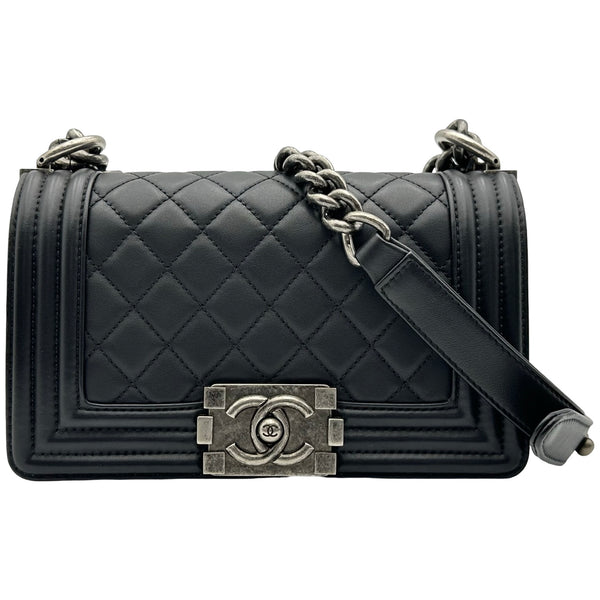 シャネル CHANEL ボーイシャネル20 A87085 ブラック ラムスキン