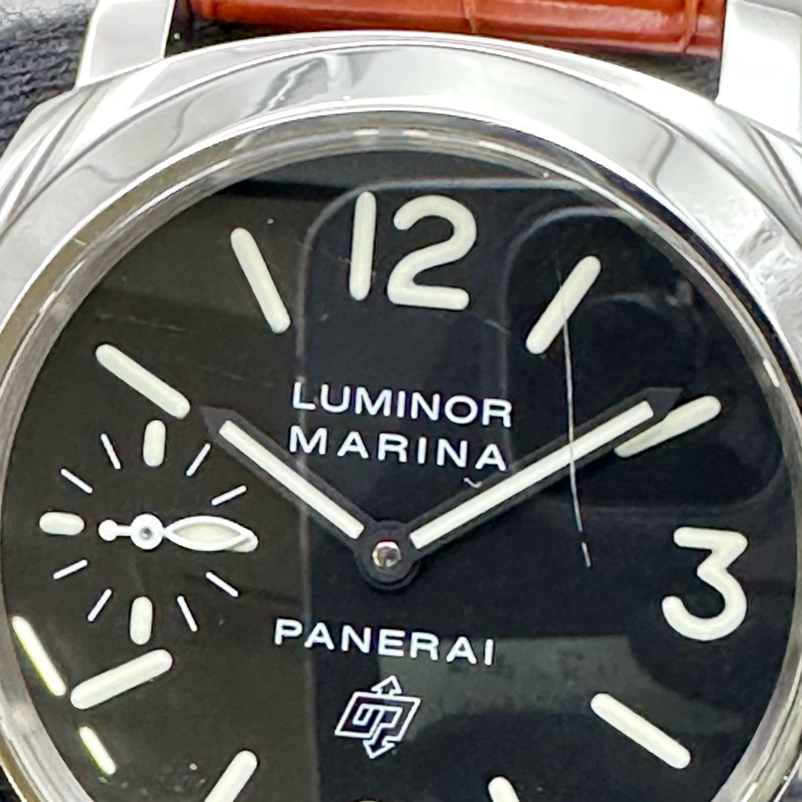 パネライ PANERAI ルミノールマリーナロゴ PAM00005 ブラック