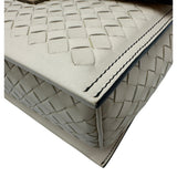 ボッテガ・ヴェネタ BOTTEGA VENETA イントレチャート フラップ ショルダーバッグ アイボリー レザー レディース ショルダーバッグ