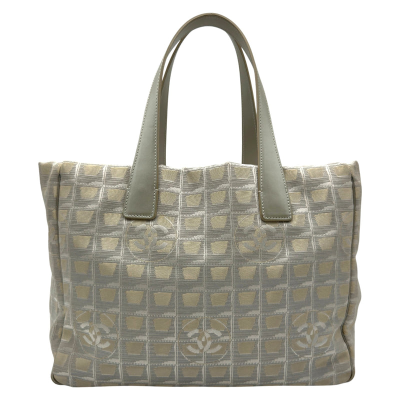 大容量 ★シャネル CHANEL ハンドバッグ トートバッグ ショルダーバッグ シャネル CHANEL ニュートラベルライントートMM A15991 10番台