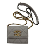 シャネル CHANEL CHANEL19 フラップコインパース AP1787 31番台 グレー ゴールド/シルバー金具 シャイニーラムスキン レディース ショルダーバッグ