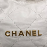 シャネル CHANEL CHANEL22 スモールバッグ AS3260 ホワイト　ゴールド金具 シャイニーカーフ レディース ショルダーバッグ