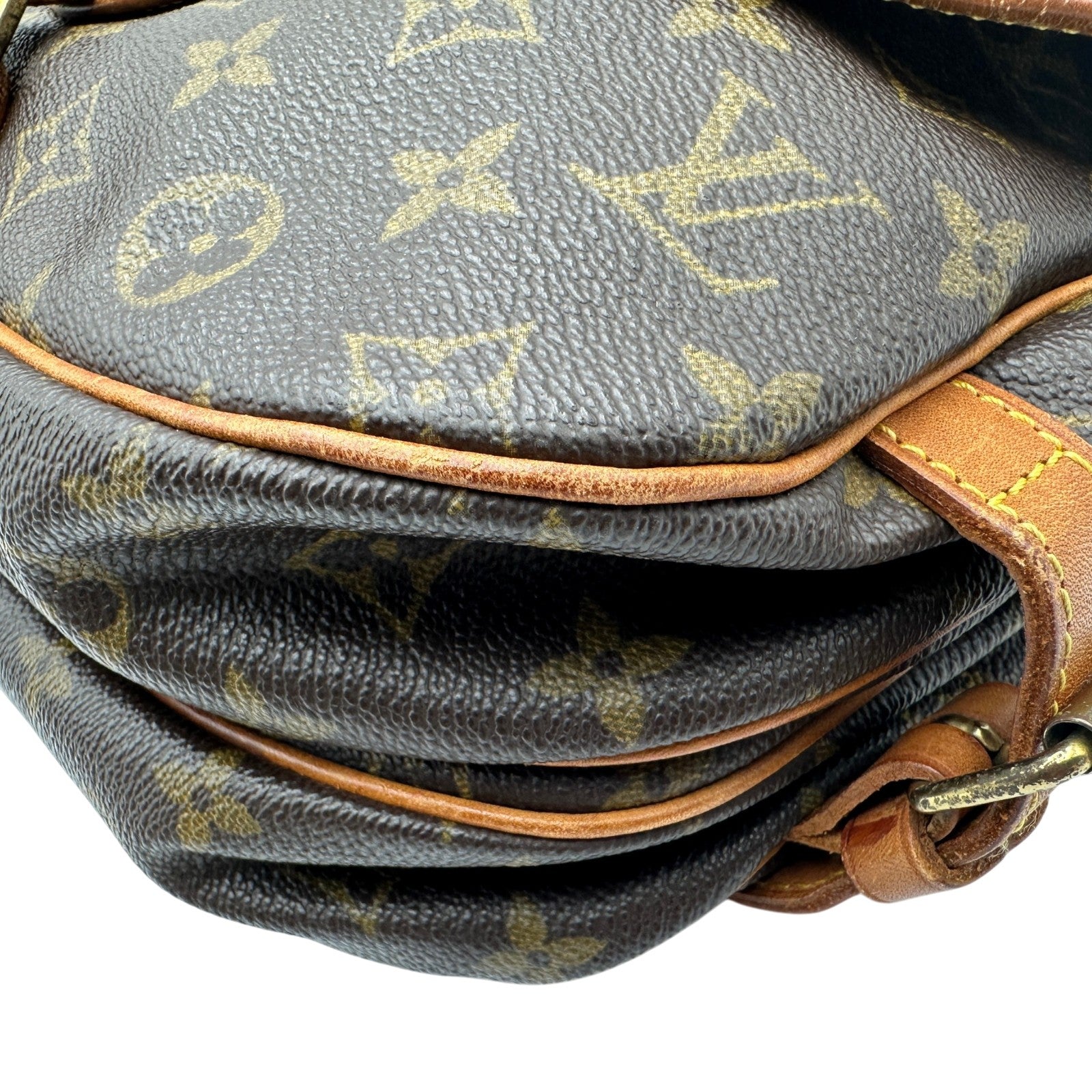 ルイ・ヴィトン LOUIS VUITTON ソミュール30 M42256 ブラウン