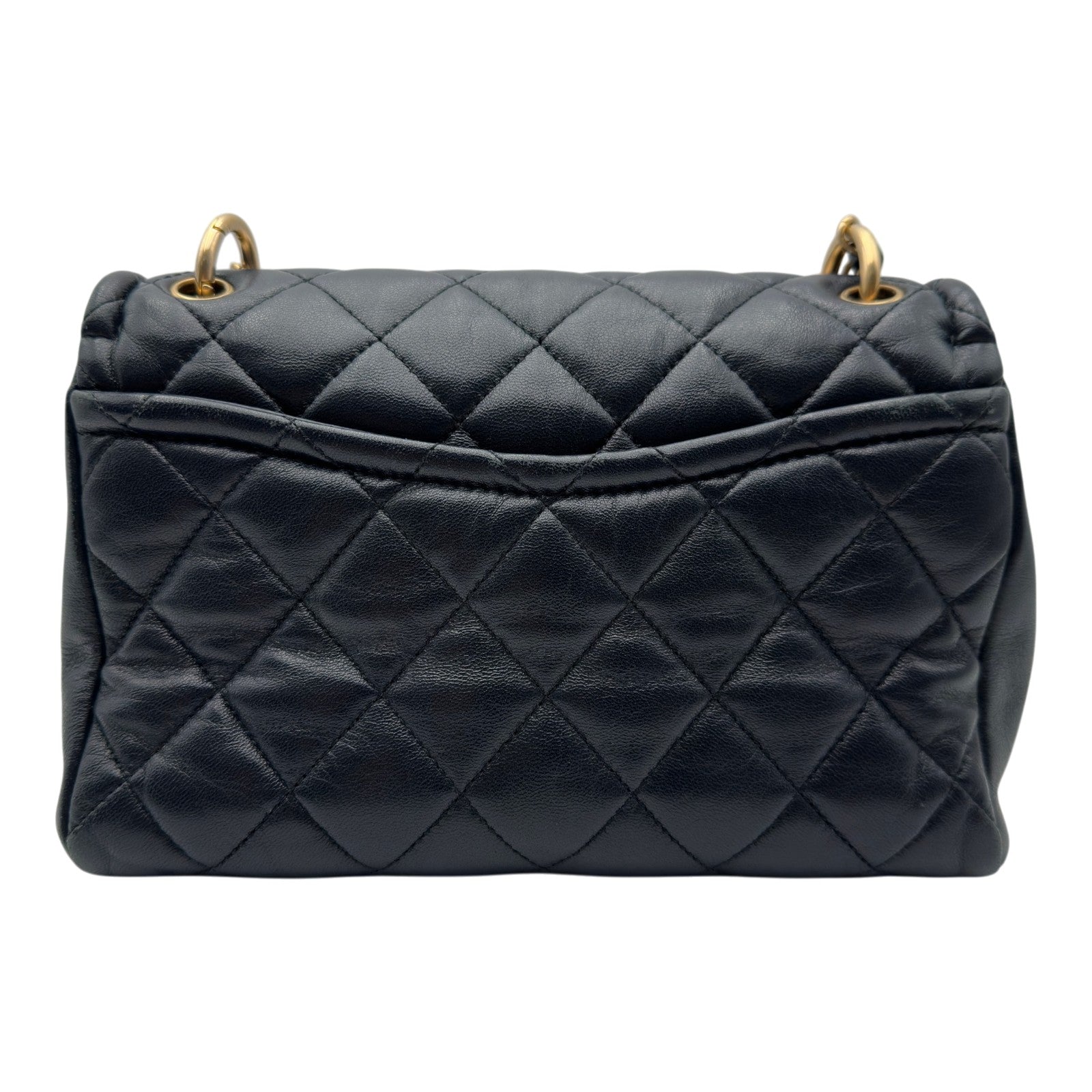 シャネル CHANEL マトラッセ チェーンショルダーバッグ AS0937 28番台