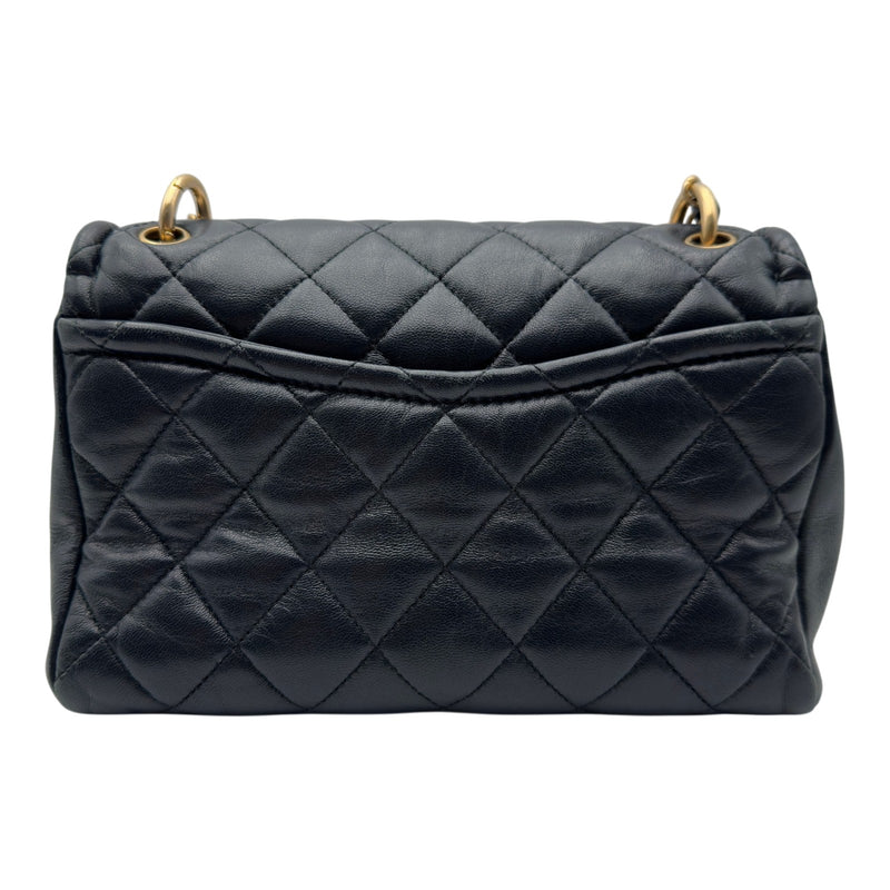 シャネル CHANEL マトラッセ チェーンショルダーバッグ AS0937 28番台