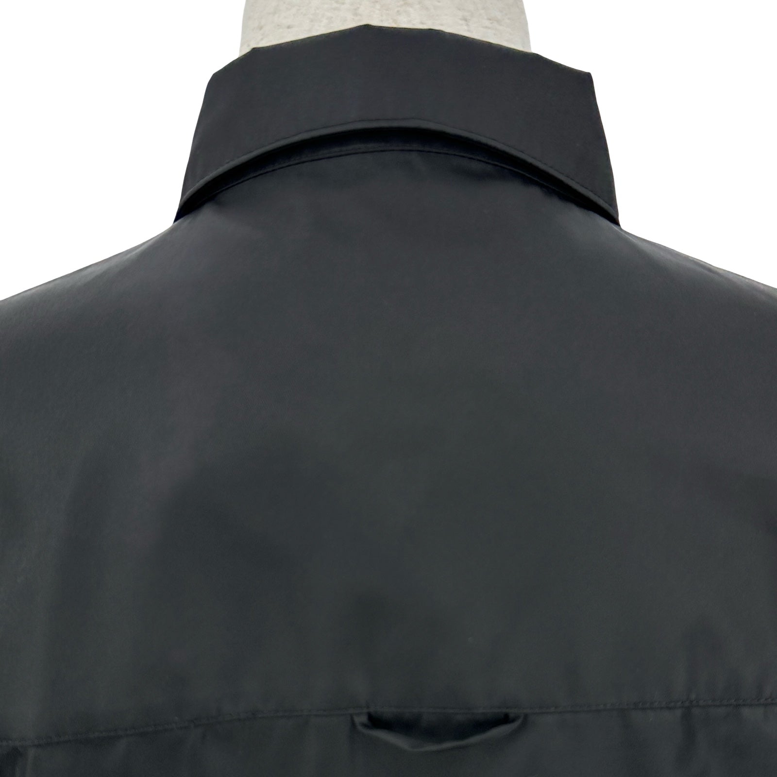 プラダ PRADA トライアングルロゴナイロン長袖シャツ SC514 ブラック