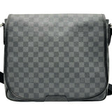 ルイ・ヴィトン LOUIS VUITTON ダニエルMM N58029 ブラック ダミエ・グラフィット メンズ メッセンジャーバッグ