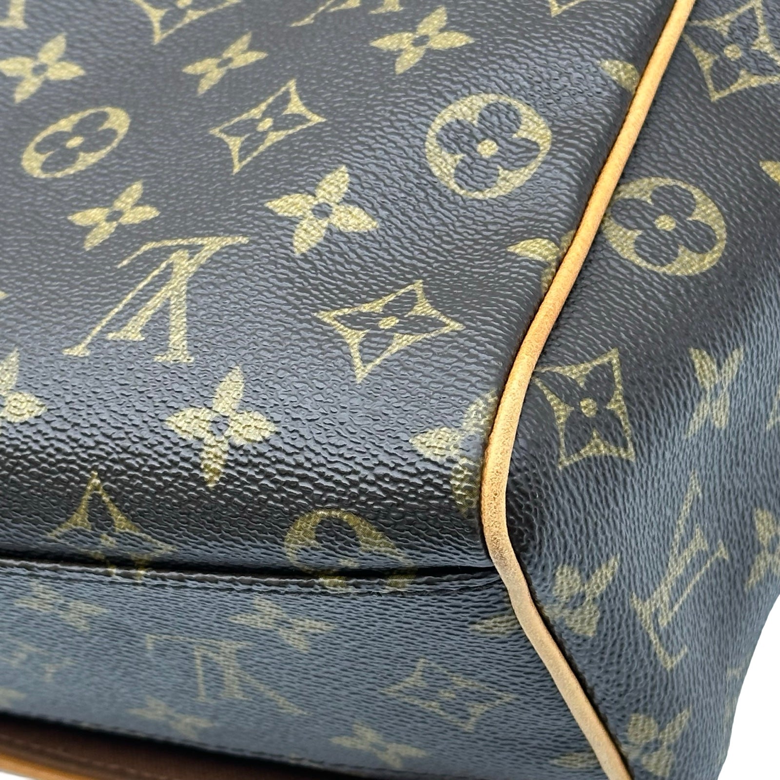 【LOUIS VUITTON】アベス　モノグラム　メッセンジャーバッグ　A4 ルイ・ヴィトン LOUIS VUITTON アベス M45257 ブラウン モノグラム