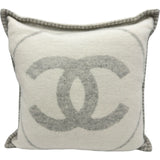 シャネル CHANEL クッション A52277 グレー シルバー金具 ウール/カシミヤ レディース その他ファッション雑貨