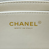 シャネル CHANEL チェーンショルダー AS5193 アイボリー ゴールド金具 シアリングラム レディース ショルダーバッグ
