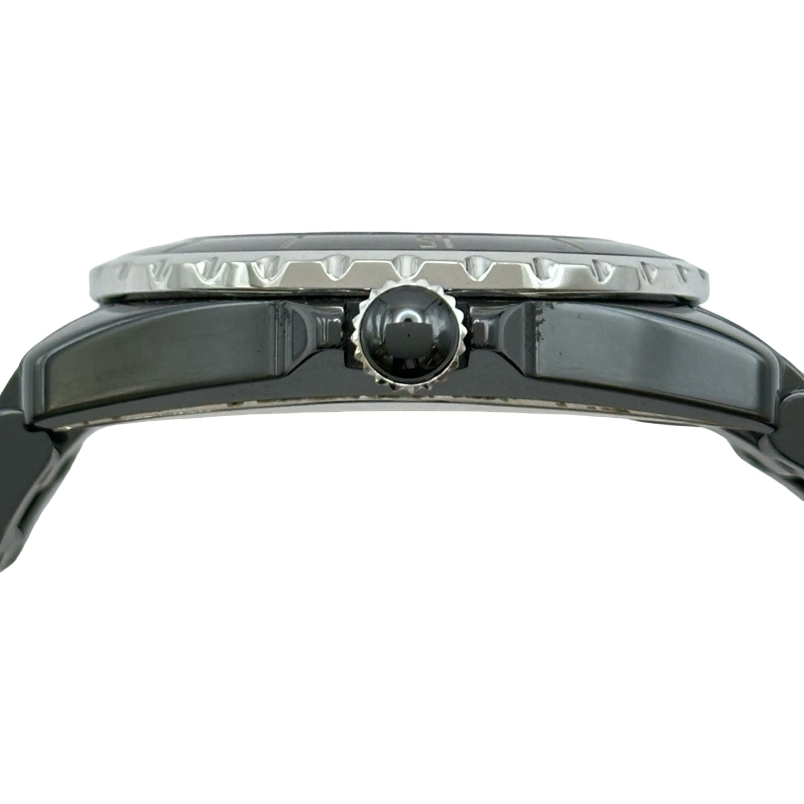 シャネル CHANEL J12 38MM H0685 ブラック セラミック/ステンレス