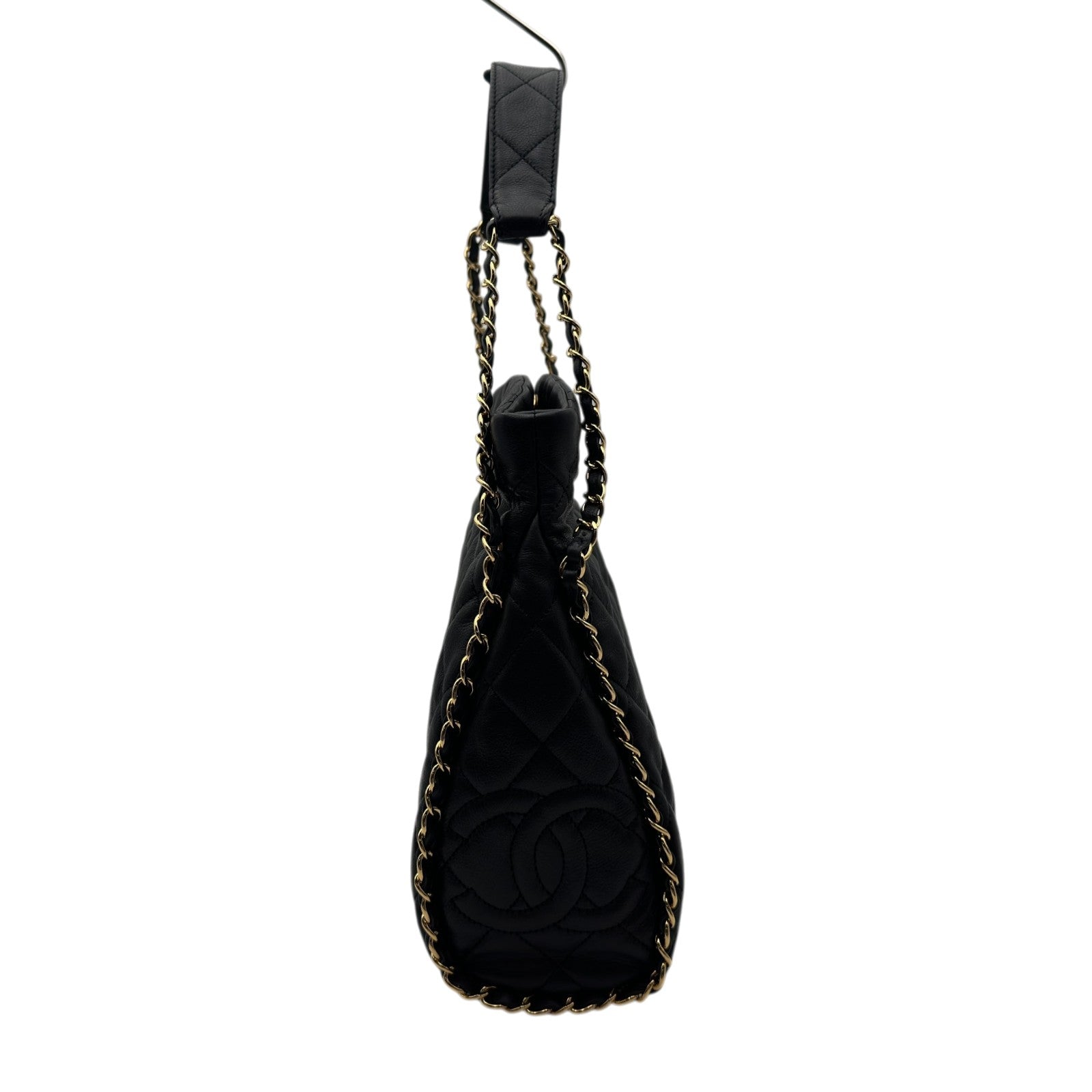 シャネル CHANEL マトラッセ チェーンホーボーバッグ 14番台 ブラック