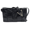 ボッテガ・ヴェネタ BOTTEGA VENETA カセット ショルダーバッグ 667298 ブラック レザー レディース ウエストバッグ