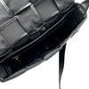 ボッテガ・ヴェネタ BOTTEGA VENETA カセット ショルダーバッグ 667298 ブラック レザー レディース ウエストバッグ