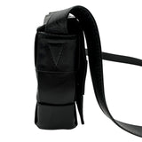 ボッテガ・ヴェネタ BOTTEGA VENETA カセット ショルダーバッグ 667298 ブラック レザー レディース ウエストバッグ