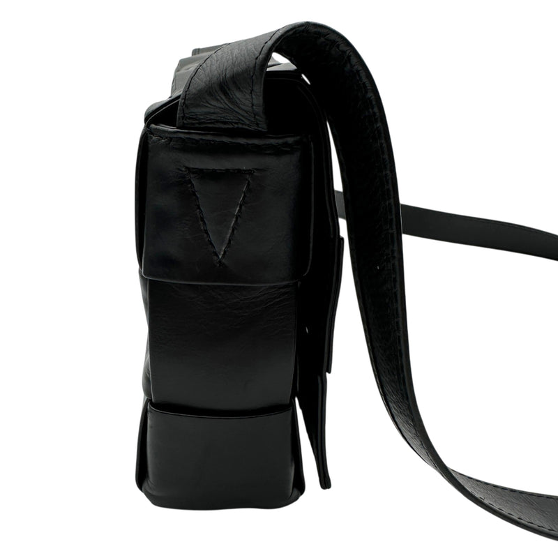 ボッテガ・ヴェネタ BOTTEGA VENETA カセット ショルダーバッグ 667298