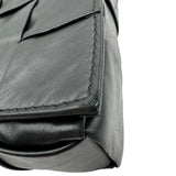 ボッテガ・ヴェネタ BOTTEGA VENETA カセット ショルダーバッグ 667298 ブラック レザー レディース ウエストバッグ