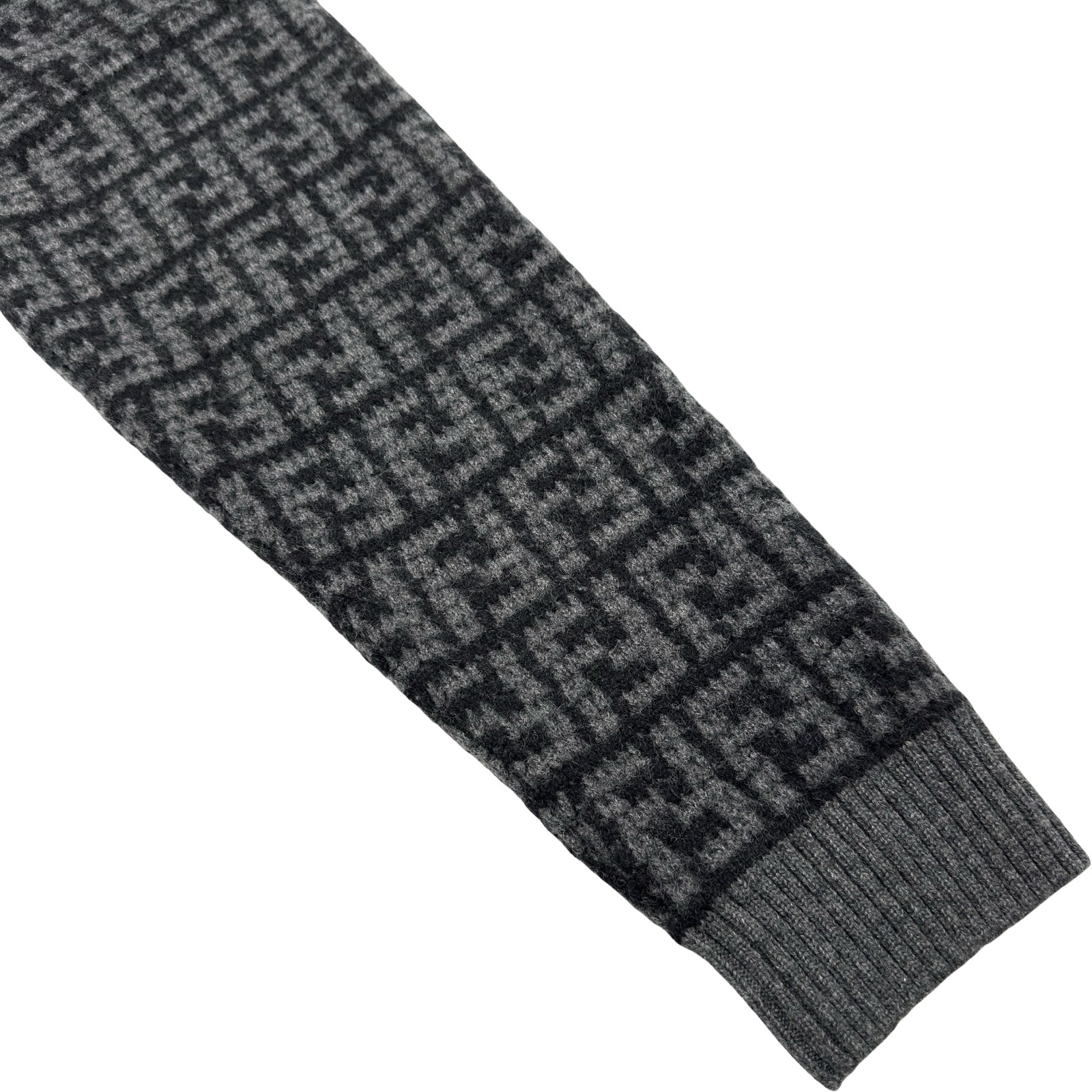 フェンディ FENDI FF総柄カシミヤニットセーター FZX862 グレー