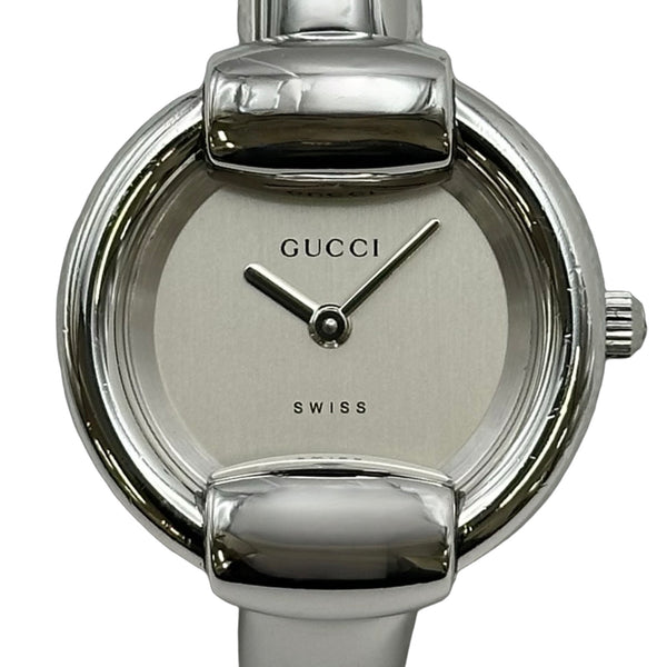 GUCCI レディース バングルウォッチ　シルバー　1400L グッチ GUCCI バングルウォッチ 1400L シルバー ステンレススチール