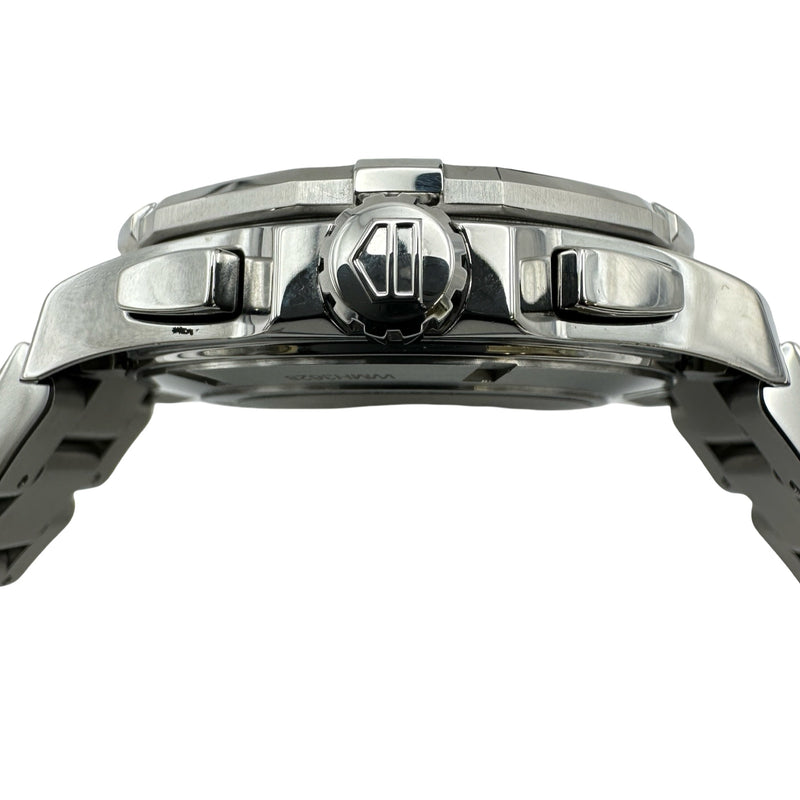 タグ・ホイヤー TAG HEUER アクアレーサークロノグラフ CAY111A.BA0927