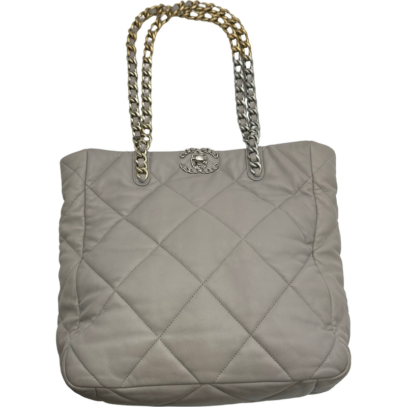 シャネル CHANEL CHANEL19 チェーントートバッグ AS3519 グレー