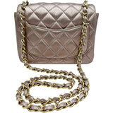 シャネル CHANEL ミニマトラッセ A35200 20番台 シャンパンピンク ゴールド金具 ラムスキン レディース ショルダーバッグ