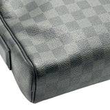 ルイ・ヴィトン LOUIS VUITTON デイトンPM N41408 ブラック ダミエ・グラフィット メンズ ショルダーバッグ