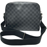 ルイ・ヴィトン LOUIS VUITTON デイトンPM N41408 ブラック ダミエ・グラフィット メンズ ショルダーバッグ