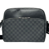 ルイ・ヴィトン LOUIS VUITTON デイトンMM N41409 ブラック ダミエ・グラフィット メンズ ショルダーバッグ