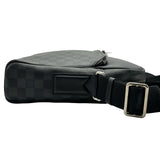 ルイ・ヴィトン LOUIS VUITTON デイトンMM N41409 ブラック ダミエ・グラフィット メンズ ショルダーバッグ