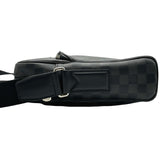 ルイ・ヴィトン LOUIS VUITTON デイトンMM N41409 ブラック ダミエ・グラフィット メンズ ショルダーバッグ
