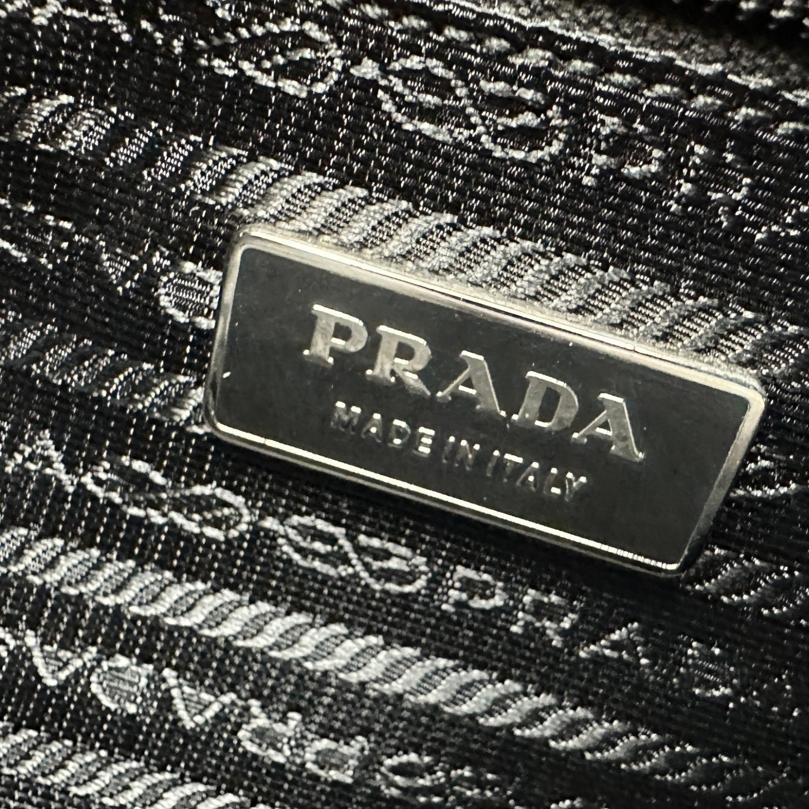 プラダ PRADA カメラバッグ BT0167 ブラック ナイロン レディース