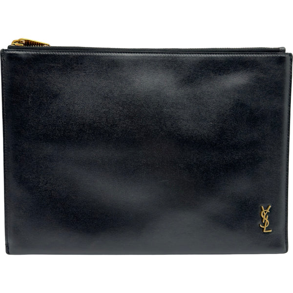 【美品】Yves Saint Laurent クラッチバッグ　ブラック サンローラン SAINT LAURENT YSLロゴ クラッチバッグ 607779 ブラック