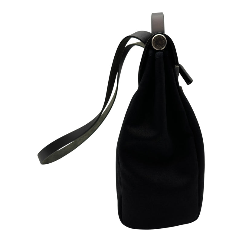 【本物】エルメス エールバッグMM 黒レザー×トワルアッシュ カデナ・鍵付 エルメス HERMES エールバッグMM □E刻 ブラック シルバー金具 トワル
