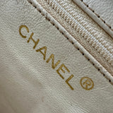 シャネル CHANEL マトラッセ ミニハンドバッグ A18004 3番台 ホワイト ゴールド金具 キャビアスキン レディース ハンドバッグ