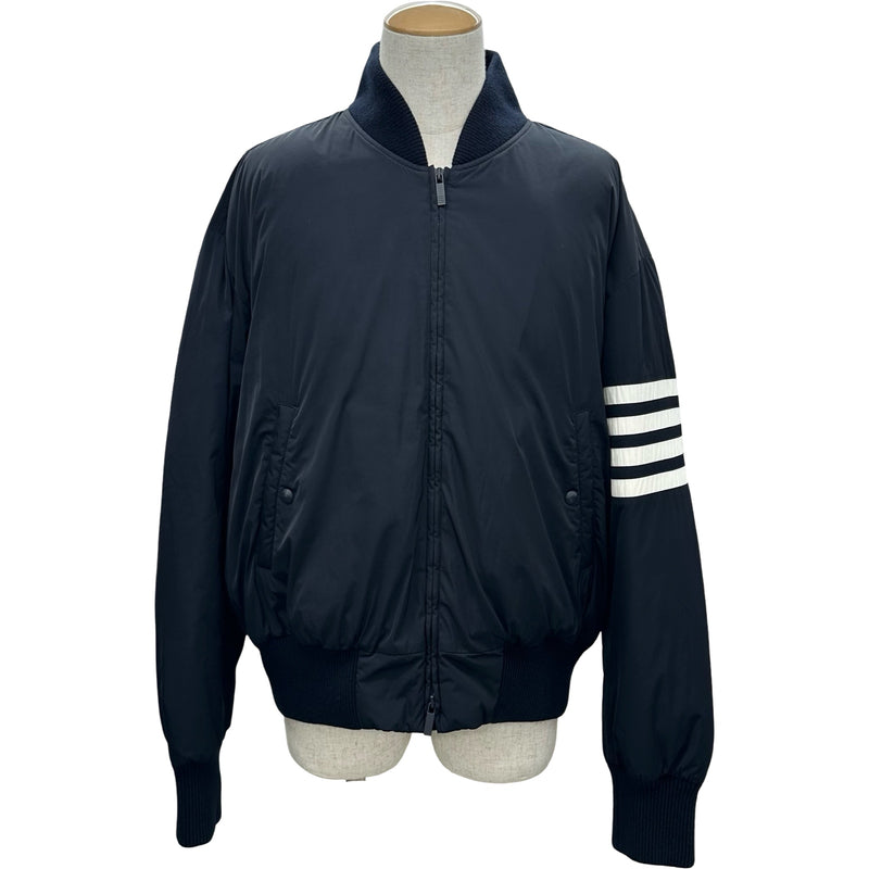 THOM BROWNE. NEW YORK 4Bar ボンバーダウンジャケット MJD103X