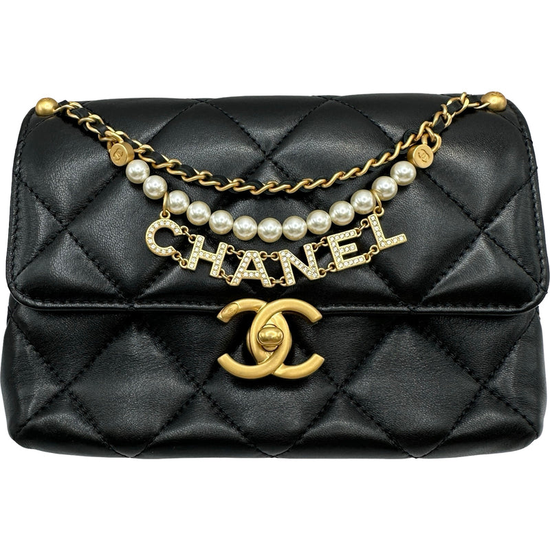 シャネル CHANEL マトラッセロゴチャームチェーンショルダー AS4986