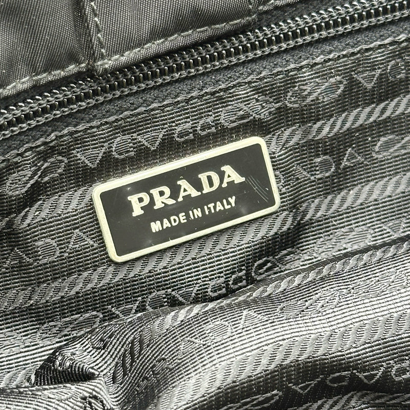 プラダ PRADA テスート ショルダーバッグ ブラック ナイロン ユニ