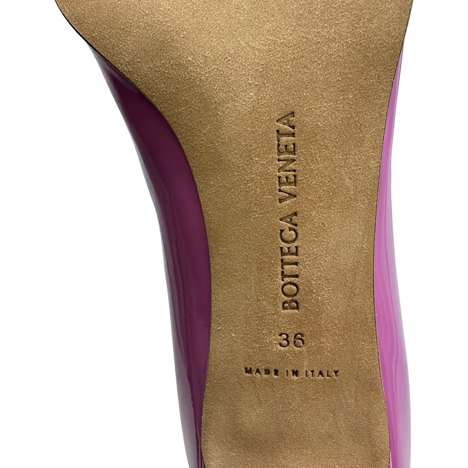 ボッテガ・ヴェネタ BOTTEGA VENETA ドット パテントレザーアンクル