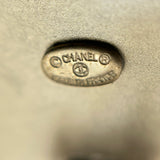 シャネル CHANEL ココマーク ラウンドイヤリング ホワイト/ゴールド メタル アクセサリー