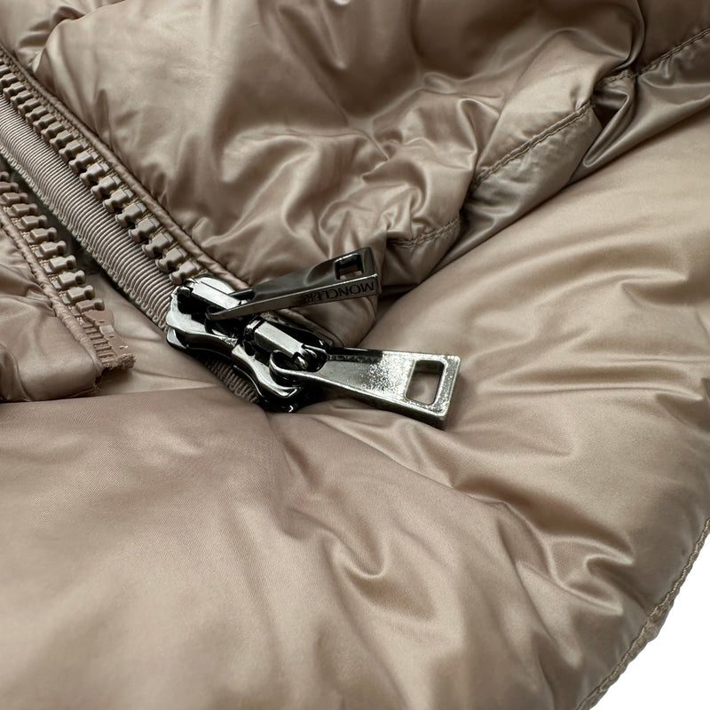 モンクレール MONCLER SERIFUR ファー付ダウンコート ベージュ
